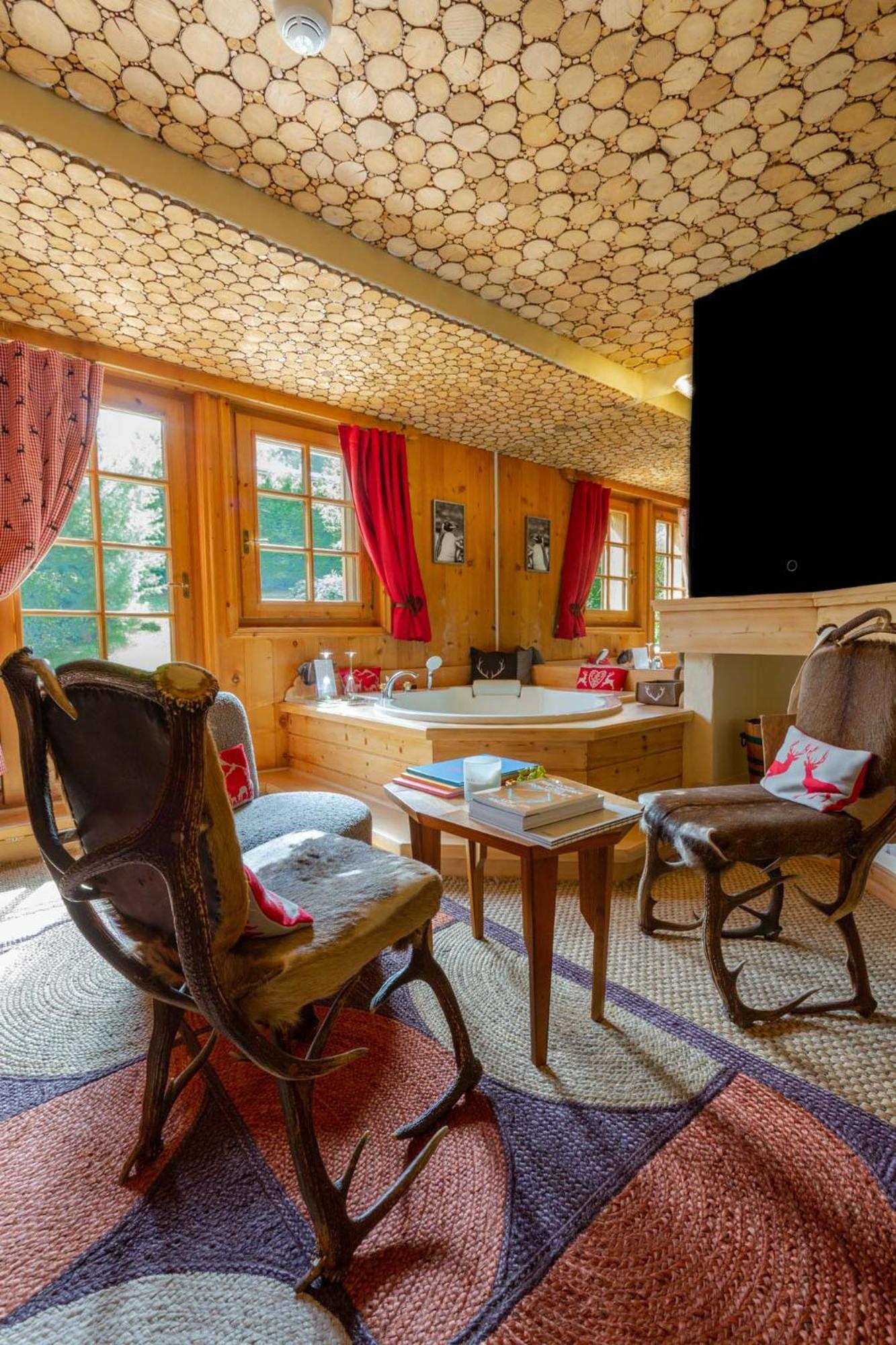 Magic Megeve Bois Demi-Quartier